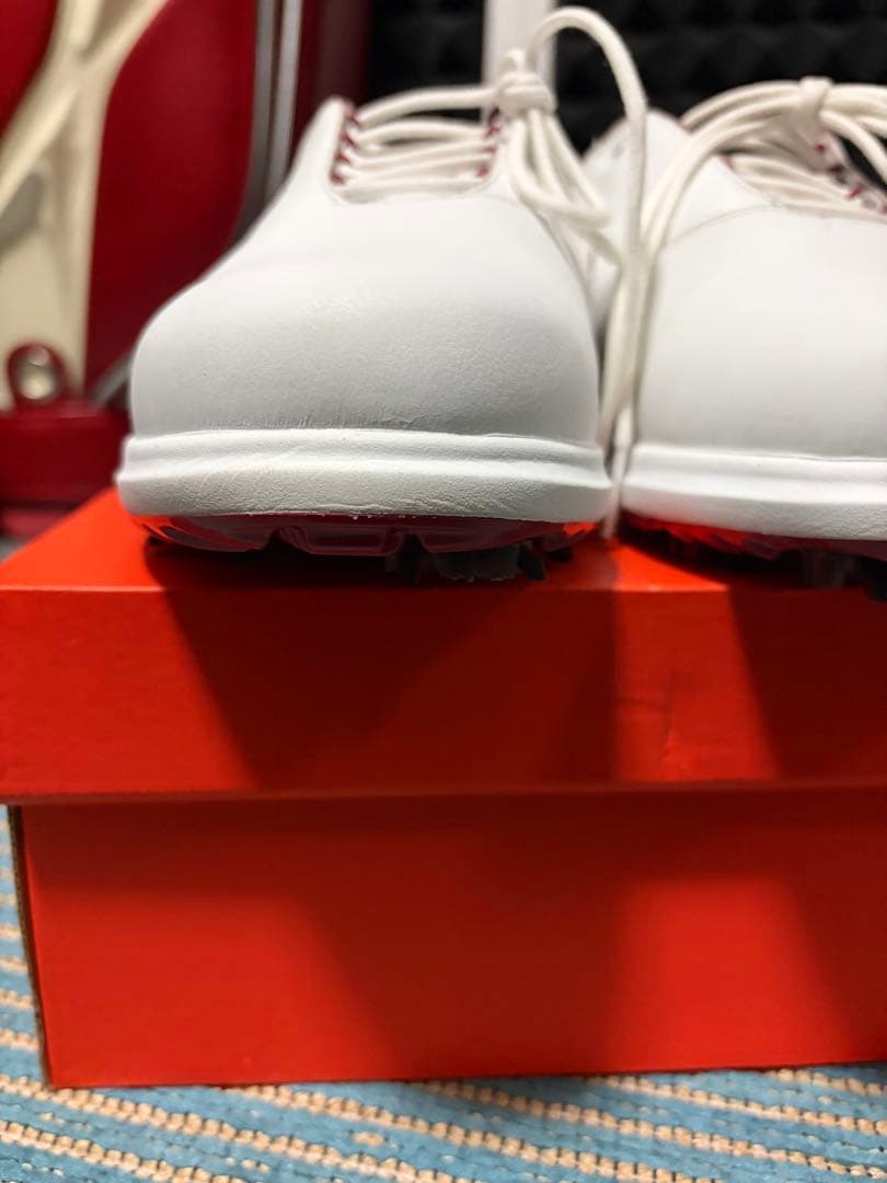 NIKE ビクトリー ツアー4 【ローリー・マキロイ着用／安定感重視】