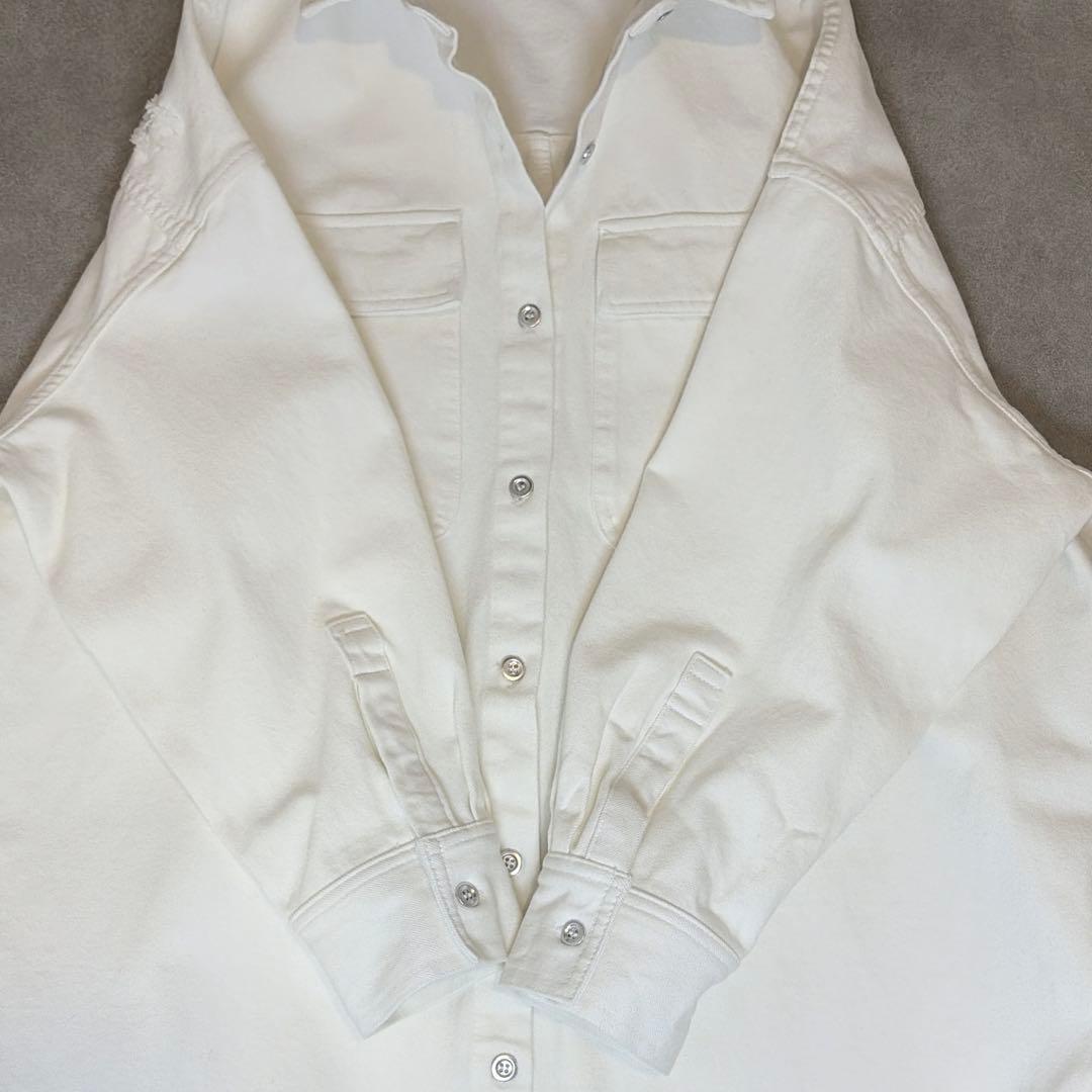 美品 ラウンジドレス ダメージデニムシャツ オフホワイト オーバーサイズ