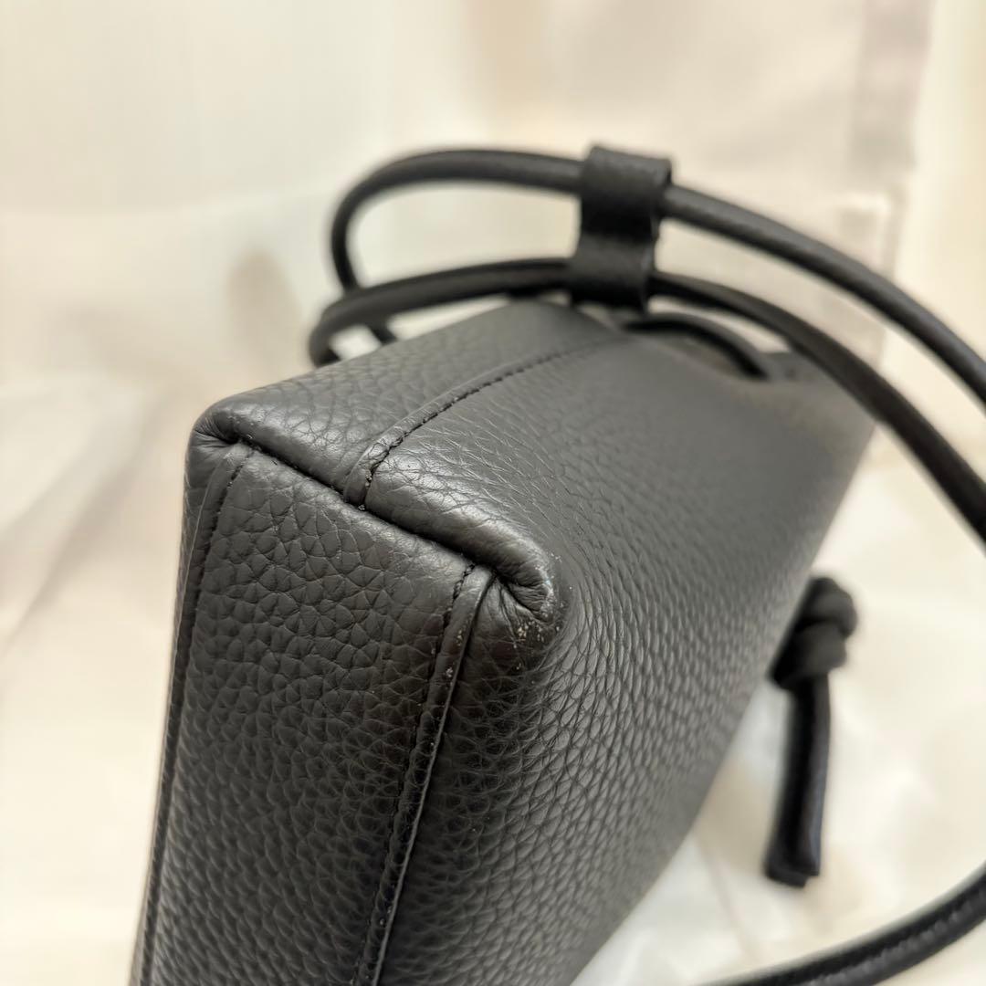 VASIC BOND NANO ショルダーバッグ　ブラック