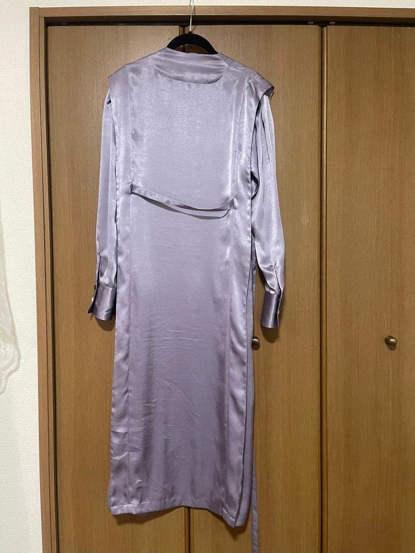 MURRAL サテンワンピース