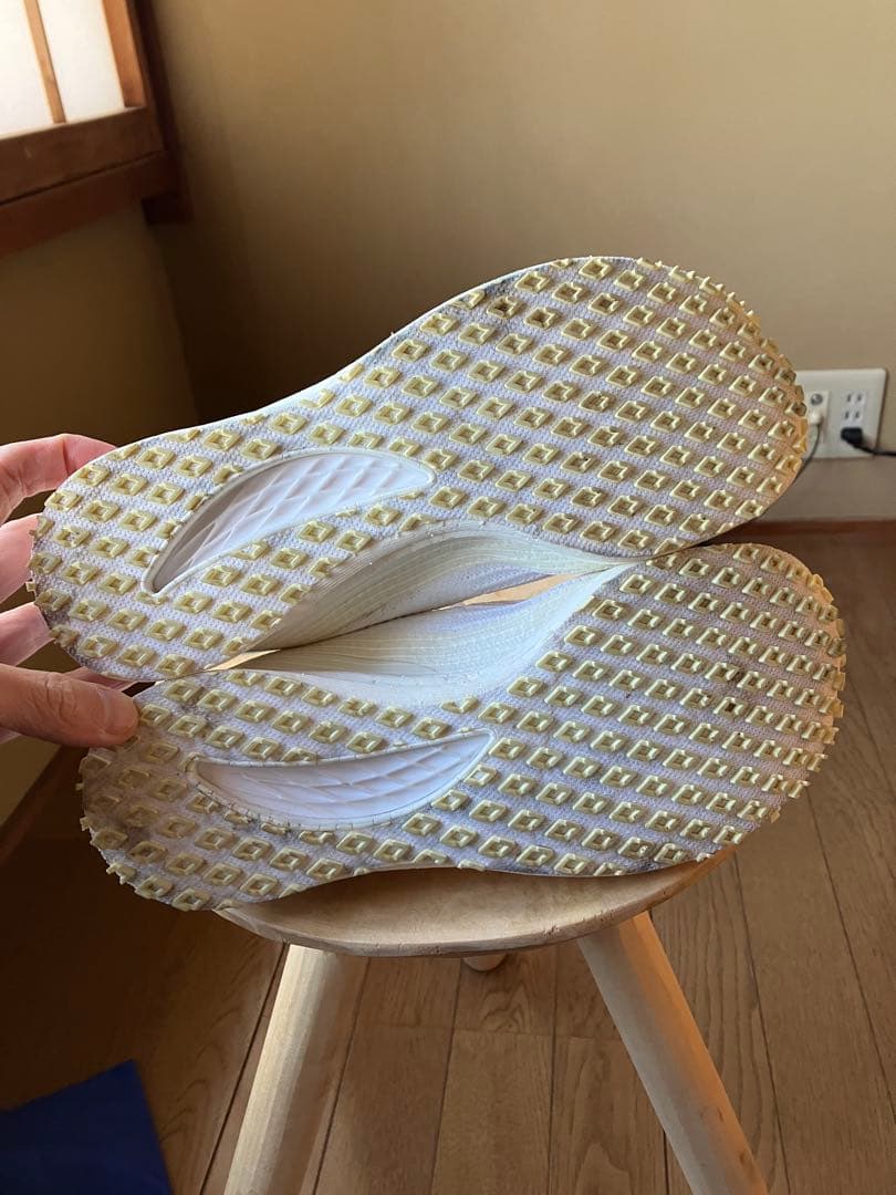 ミズノ　ウェーブデュエルネオ　白　26.5cm