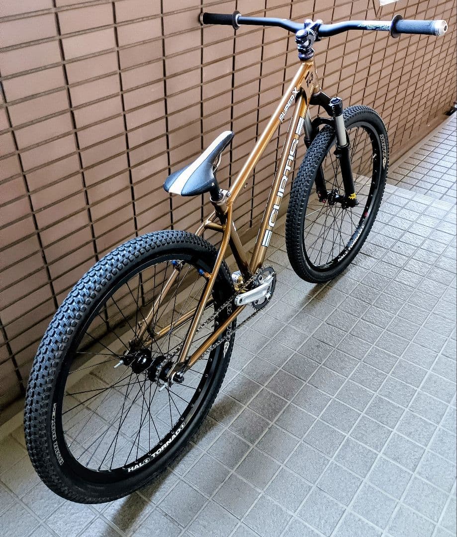 【引き取り限定】CURTIS BIKES 26\"ダートジャンプ（イングランド製）
