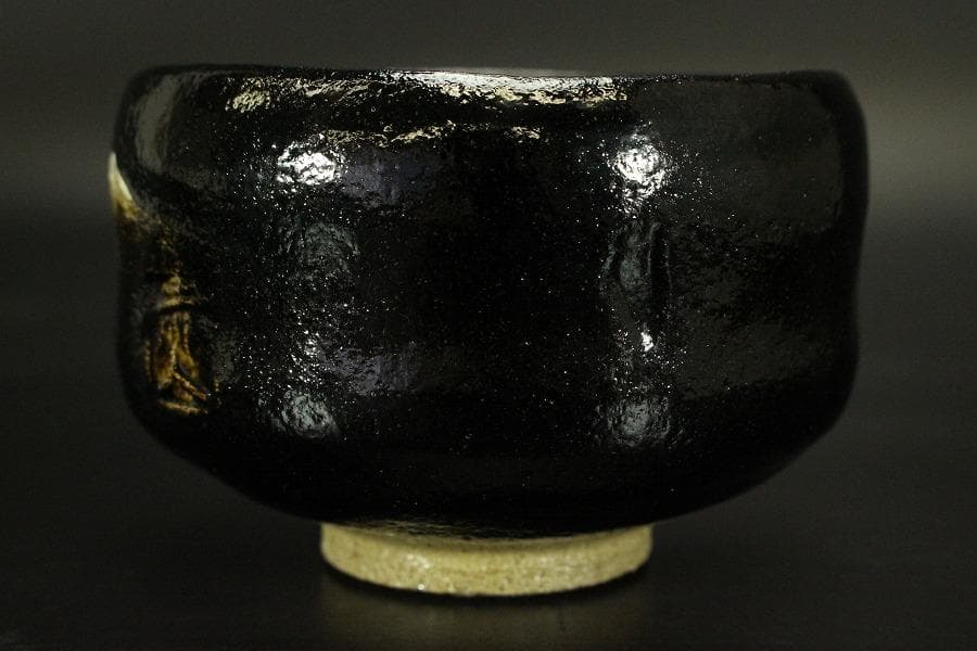 茶道具 黒楽茶碗 富士山文様 松楽造(メ1746)