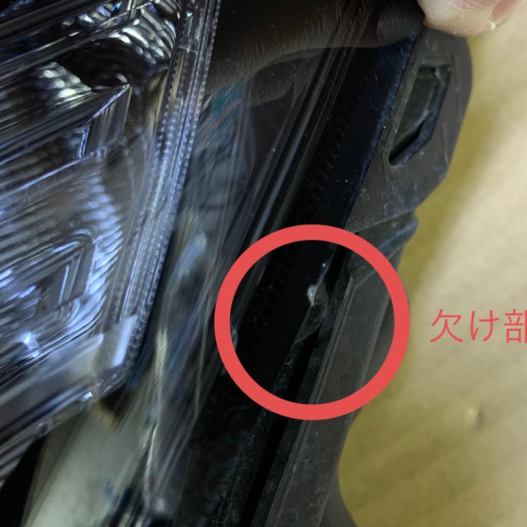 助手席側　左ヘッドライト150系後期型プラド　LED