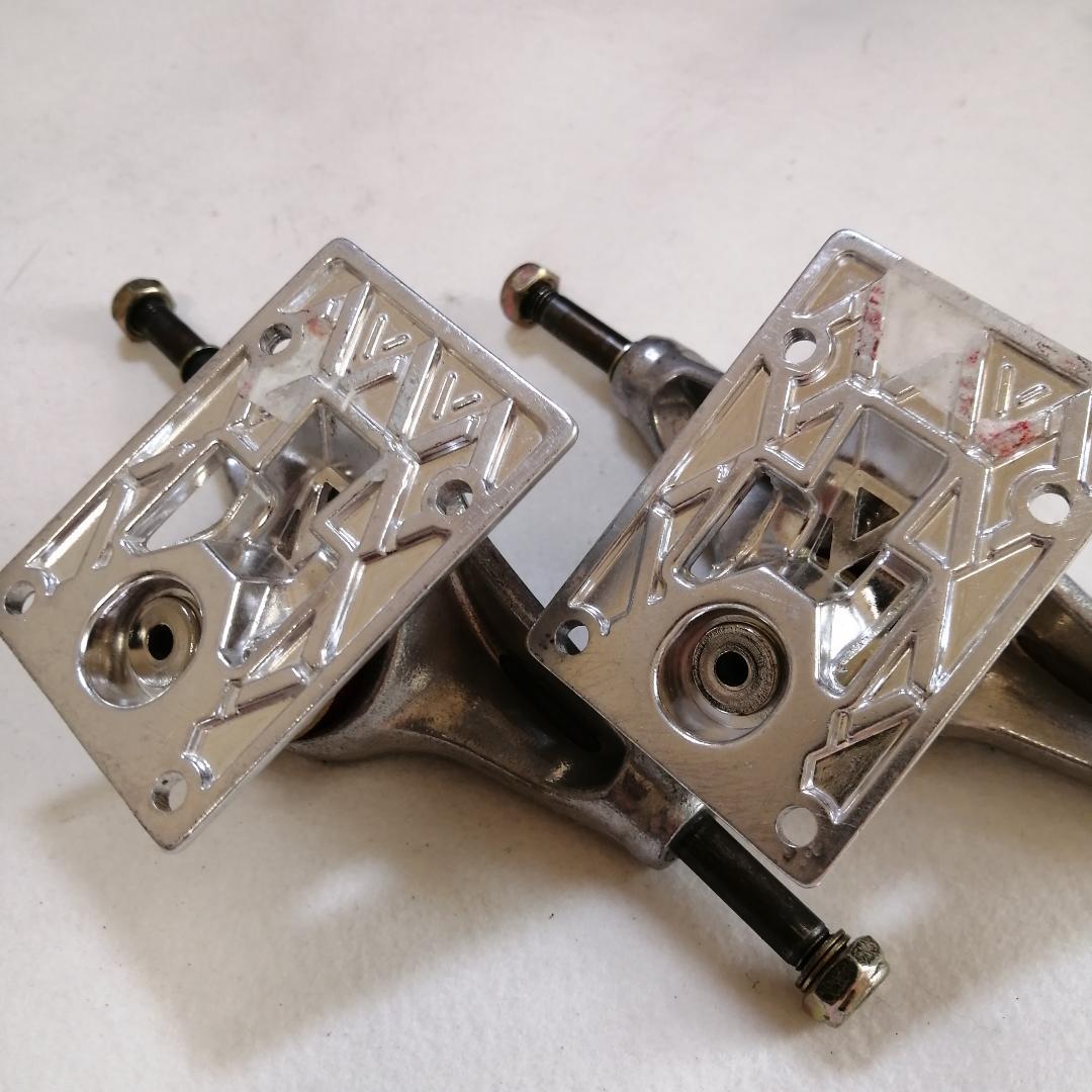 【VENTURE】旧ロゴ V-LIGHT 5.0L ベンチャートラック