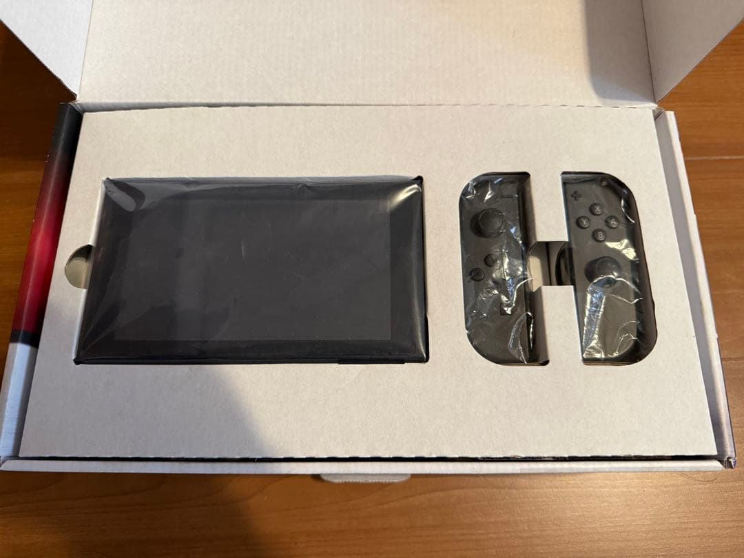 Nintendo Switch 本体＋ソフト2本 スマブラ スプラ2