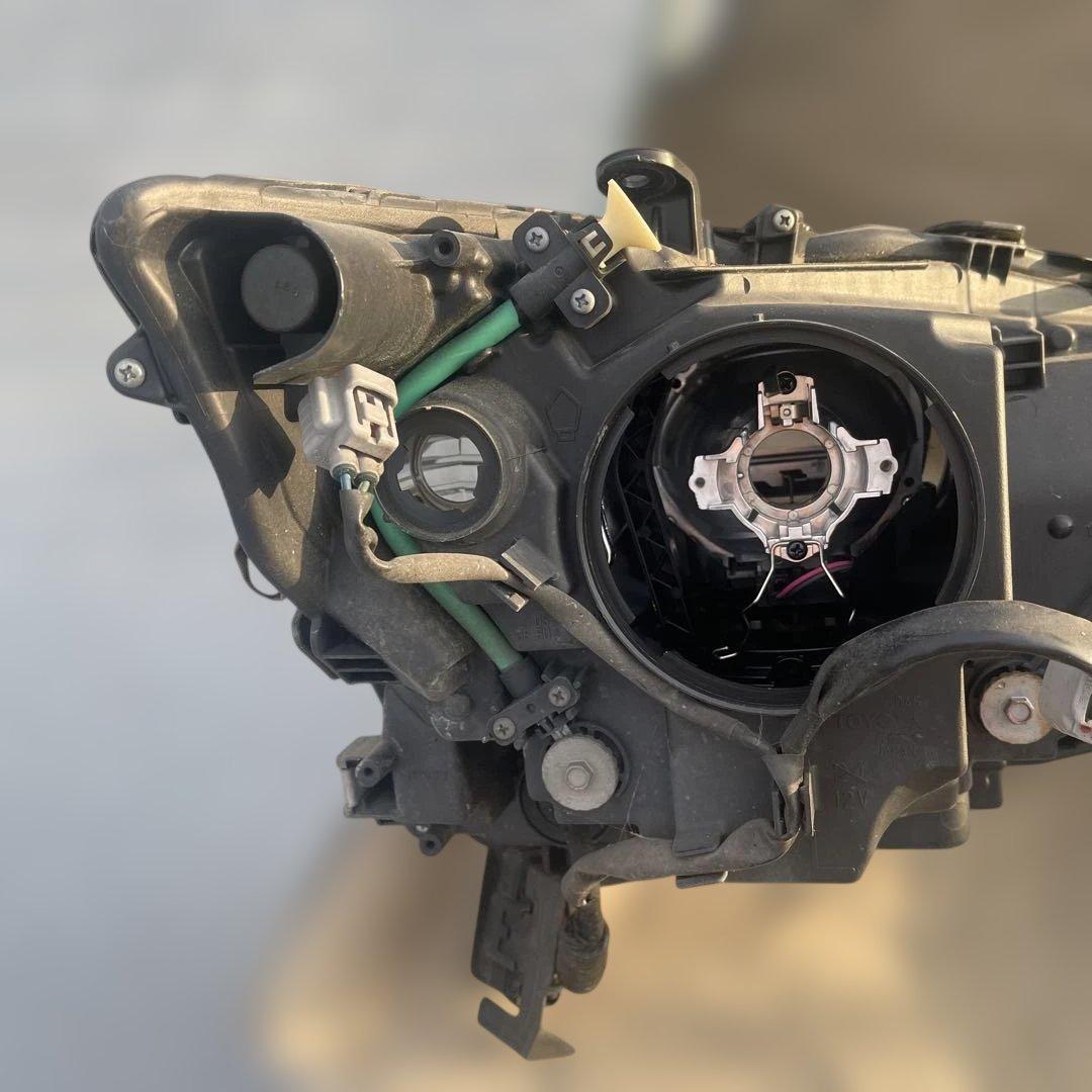 レクサスGS左中古ヘッドランプ81185-30F60