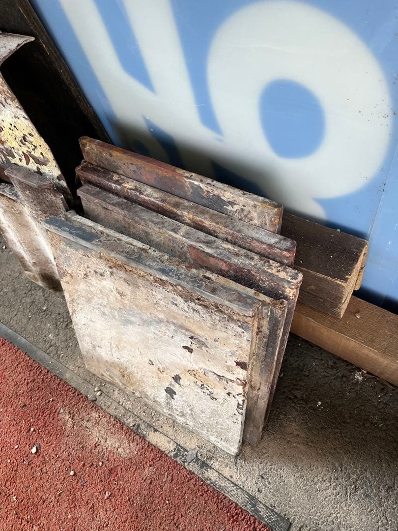 薪ストーブ、北欧薪ストーブ、ベルギー王国薪ストーブ、ドブレ薪ストーブ 3匹のヤギ