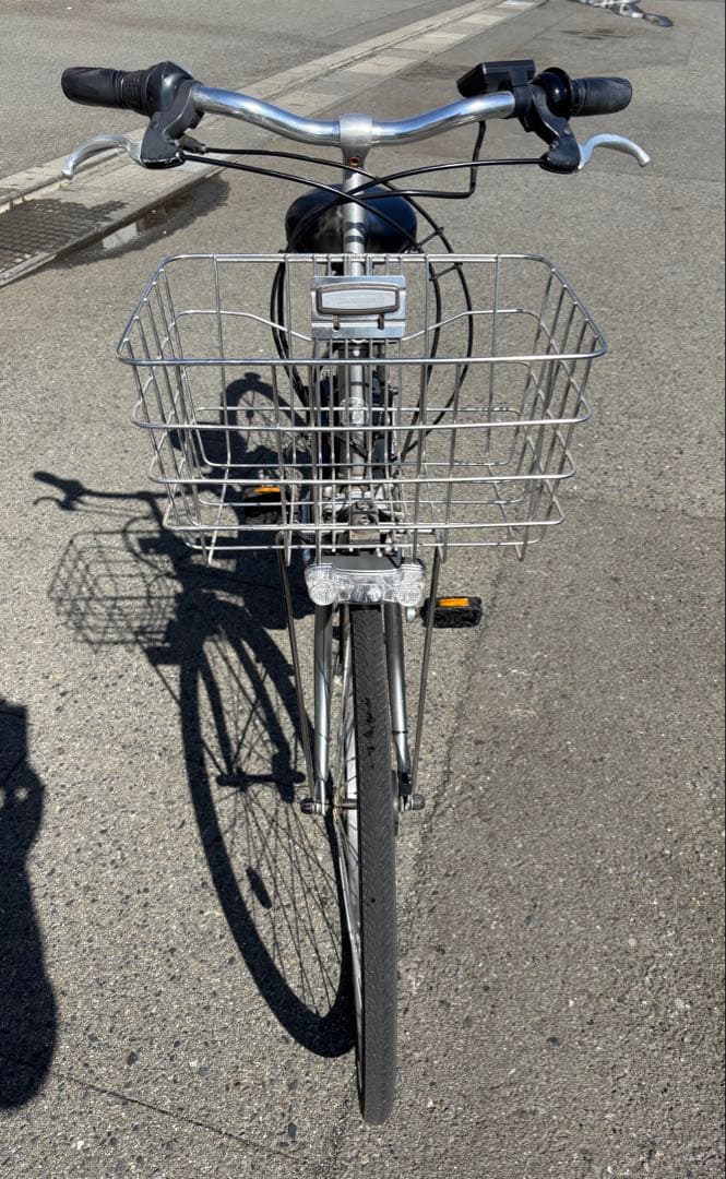 ブリヂストン 27インチ　電動アシスト自転車 8.7ah搭載 付属品多数！