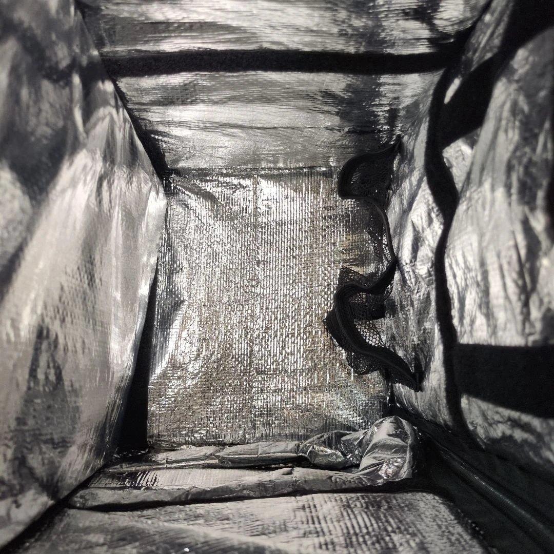 Uber Eats 配達バック