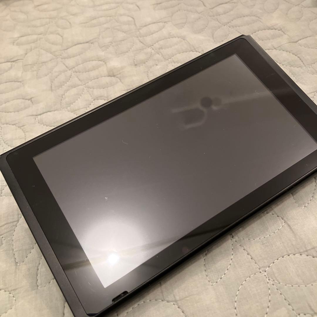 Nintendo Switch 本体 紫/黄色 Joy-Conストラップ付き