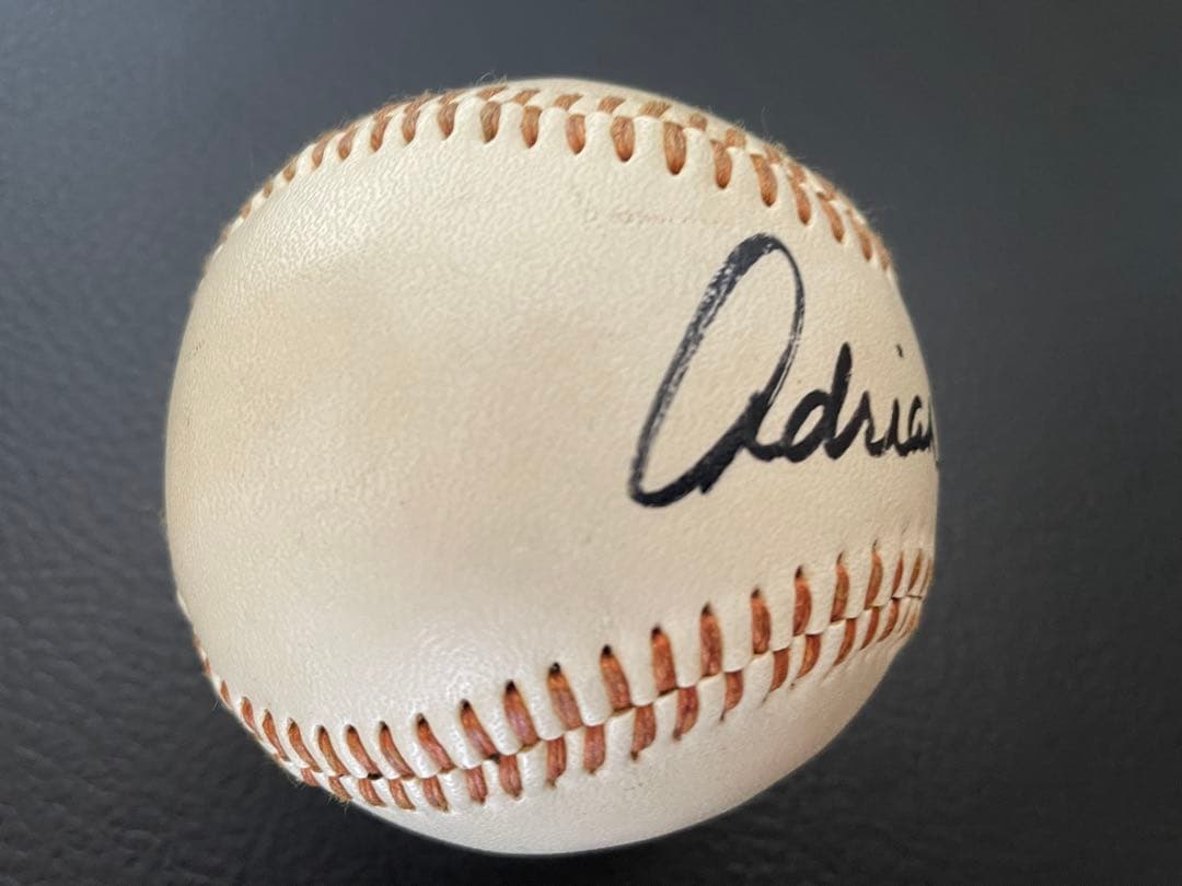 広島東洋カープ★エイドリアン・ギャレット　サインボール★1977-79
