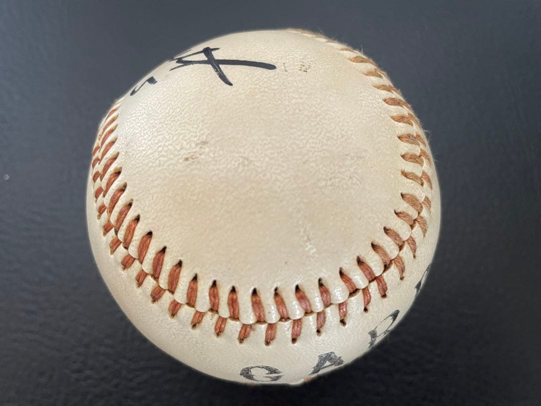 広島東洋カープ★エイドリアン・ギャレット　サインボール★1977-79