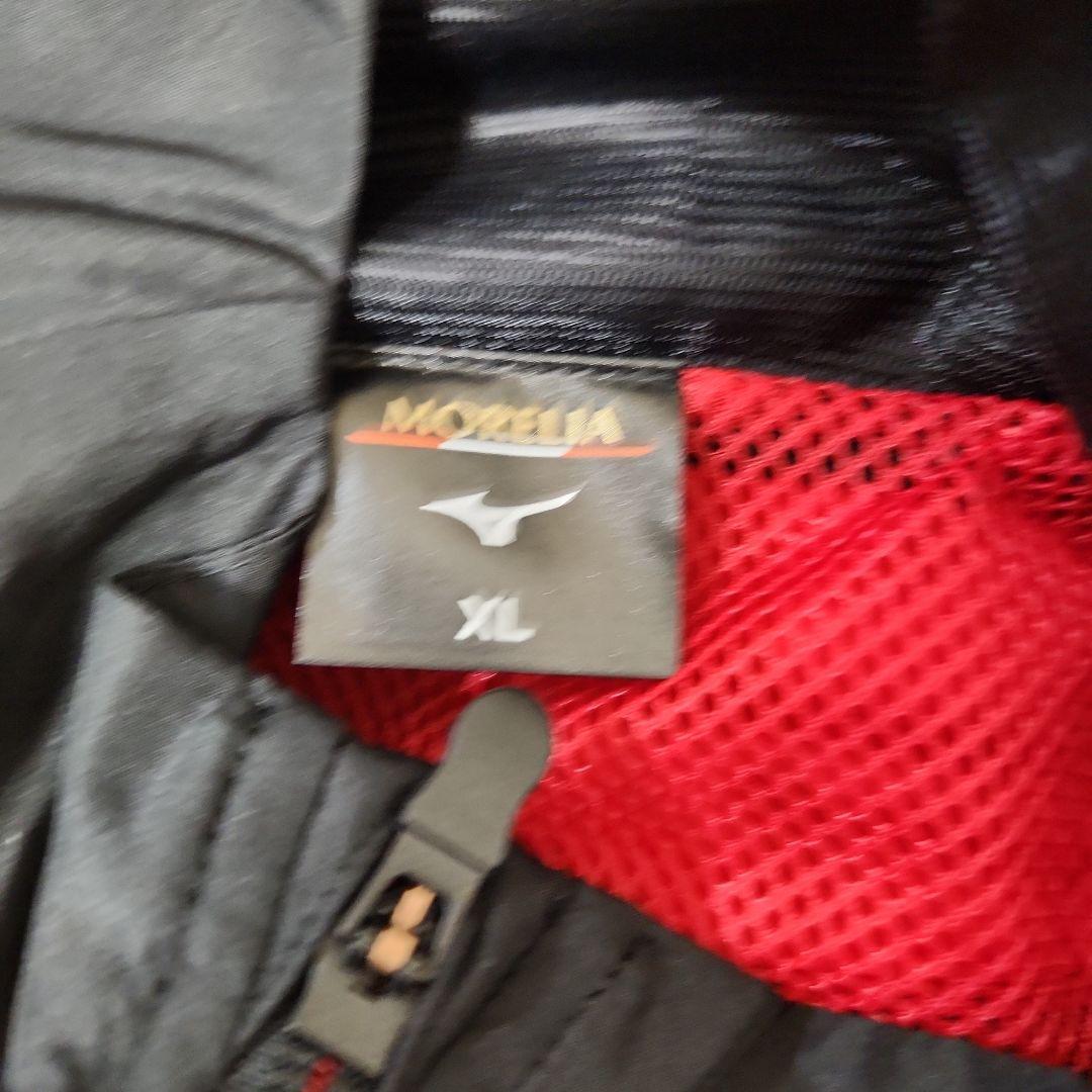 ミズノ　モレリア　ジャケット