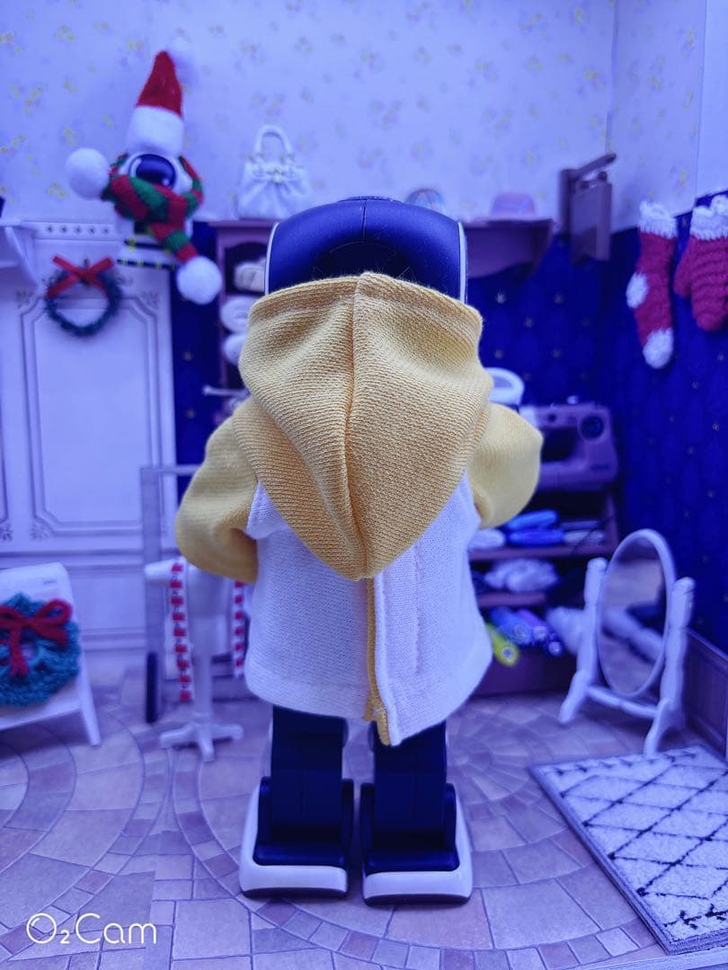 ☆【シロン】　ロボホンパーカー（ぱき宇宙&ぱきリス&オリジナル宇宙）☆