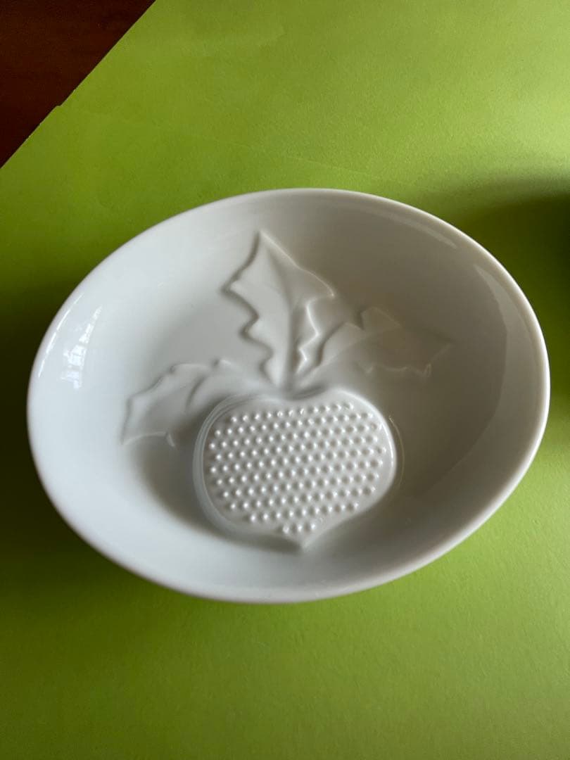 栗原はるみさんの素敵な器（3種類2個セット）