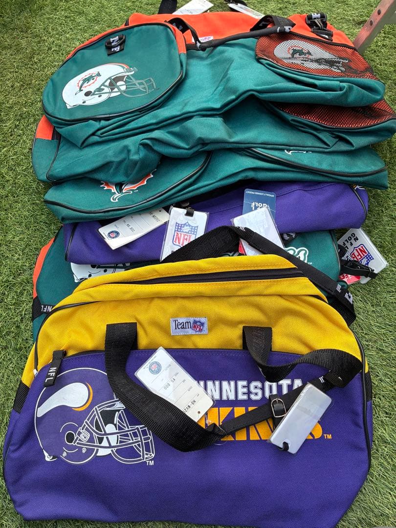 NFL マイアミ・ドルフィンズ ダッフルバッグ新品未使用 7枚