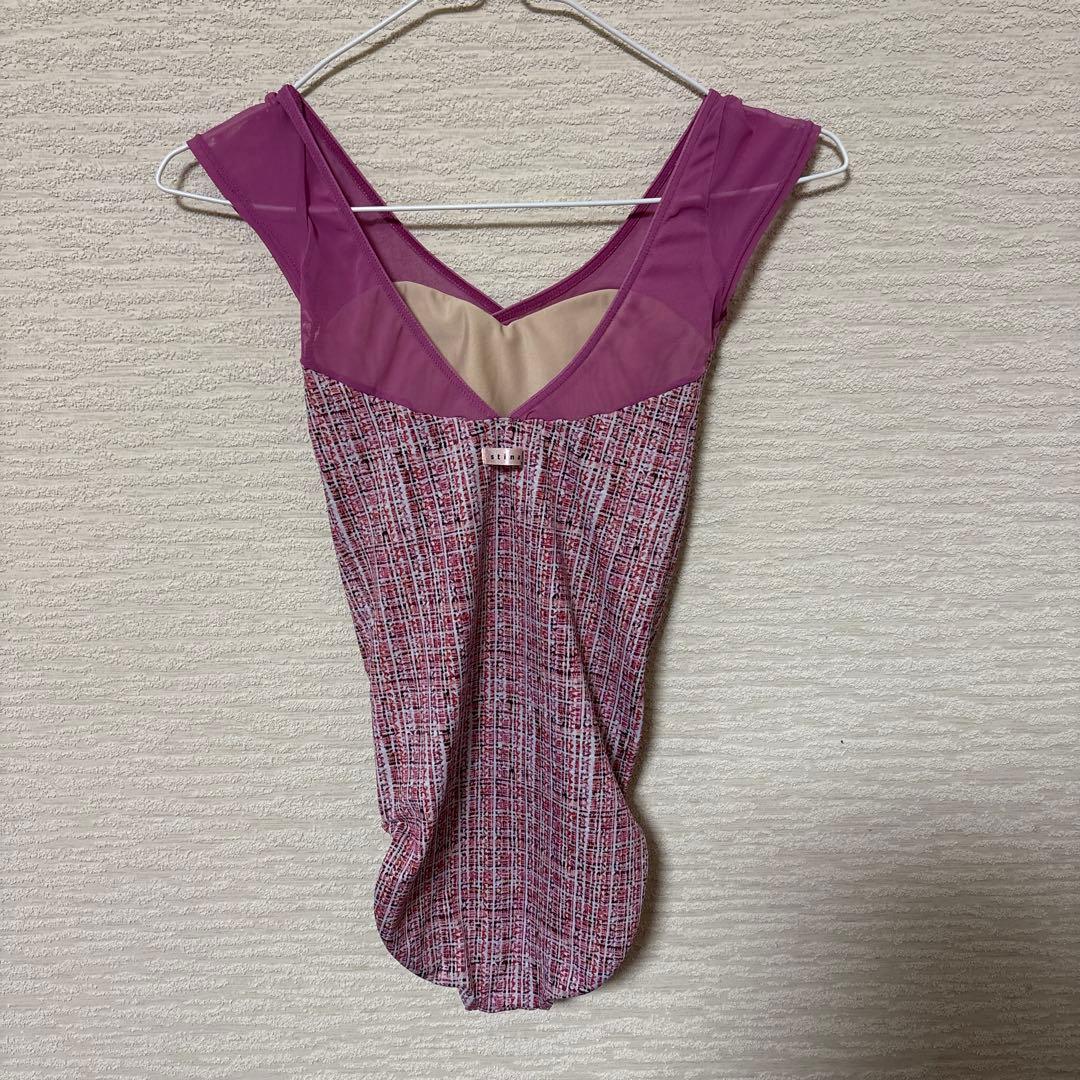 stina ピンク系 Vネック レオタード140〜150