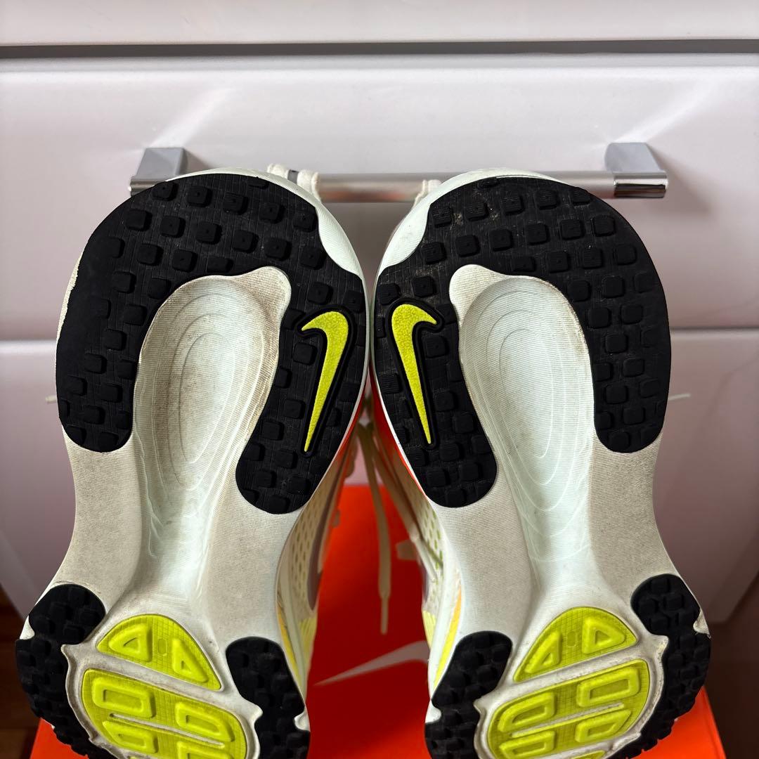 NIKE ボメロ18 26.5cm