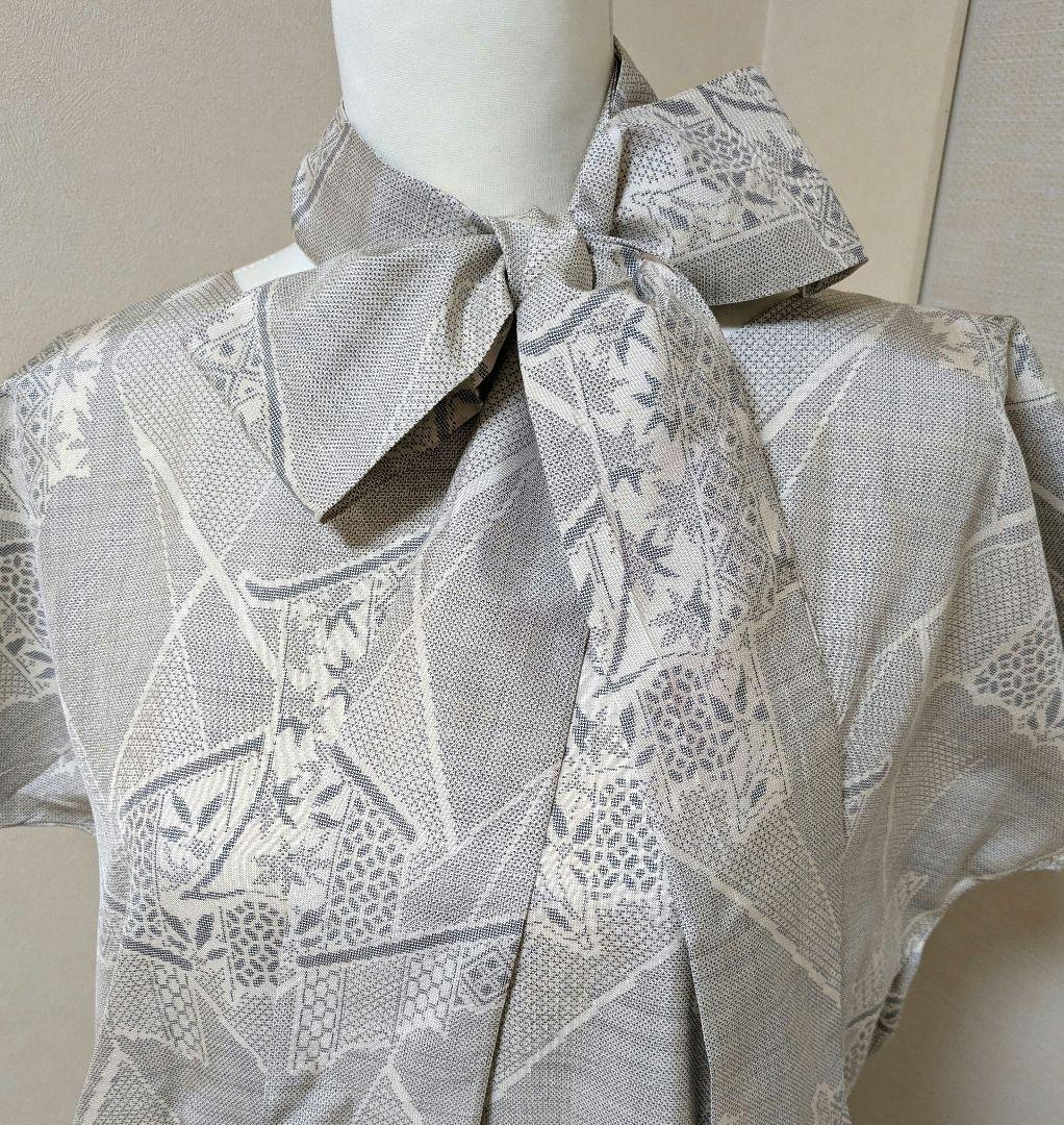 121　白系　ワンピース＋リボンベルト＋スカーフ　着物リメイク　大島紬