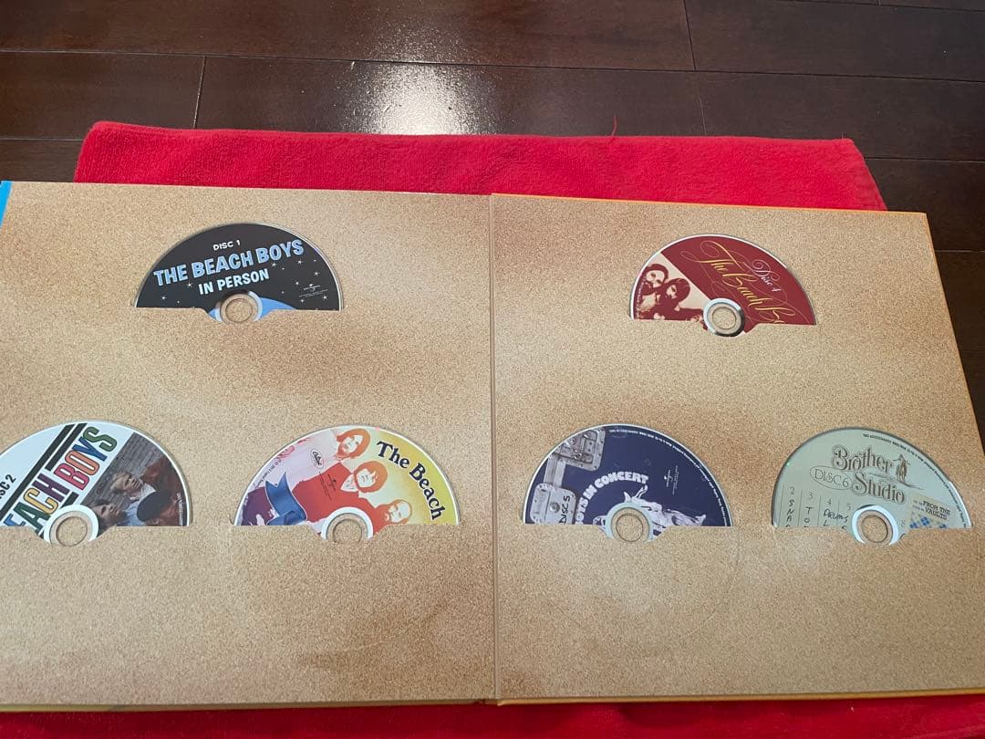 【レア】BEACH BOYS カリフォルニアの夢 / 6枚組CDコレクション