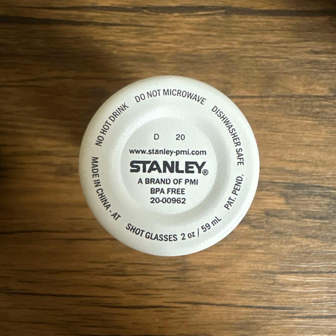 ⭐︎【Stanley】ショットグラス4個+ フラスコセット