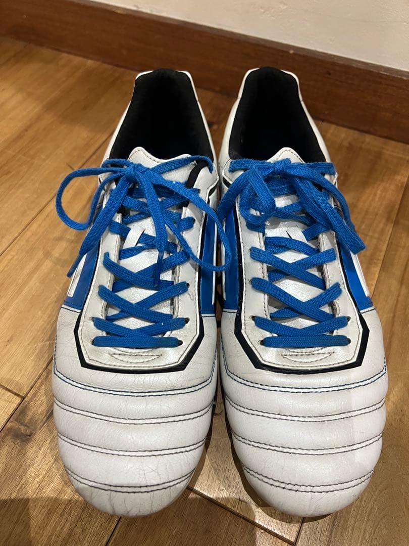 CAPITEN サッカーシューズ ホワイト/ブルー