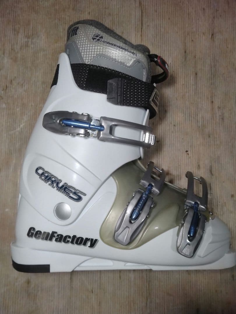 【美品☆】130cm　フリースタイルスキー板♪　ツインチップ！