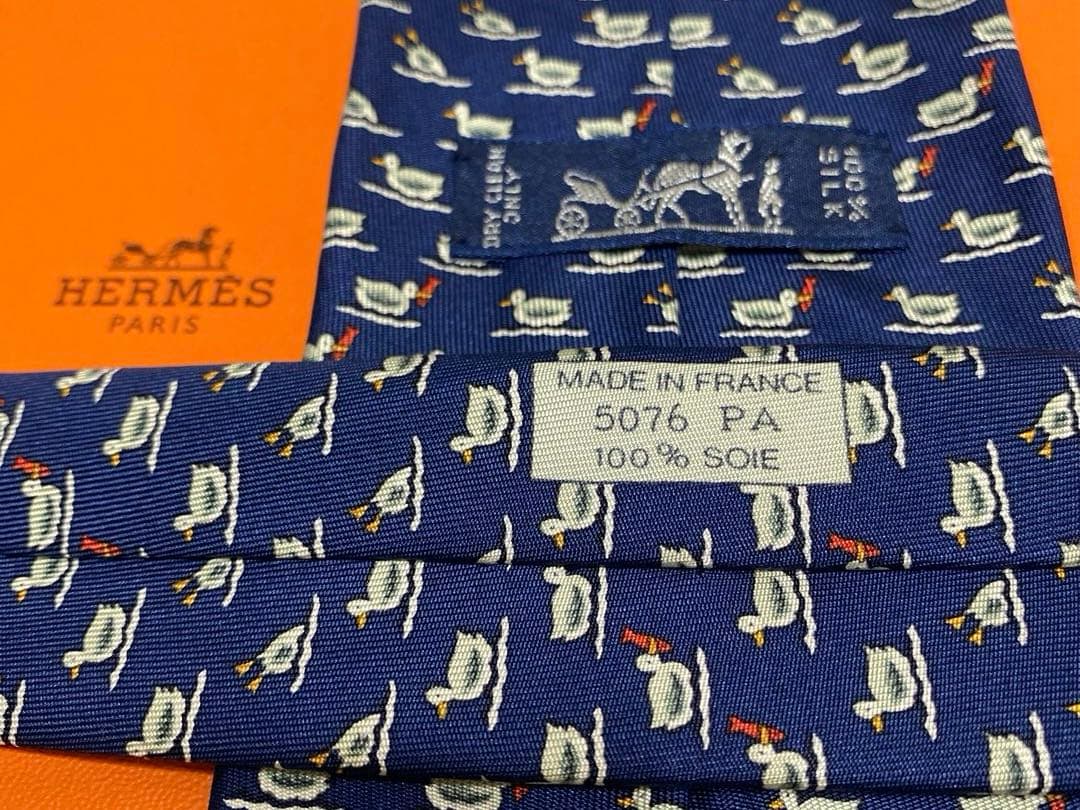 エルメス　HERMES　シルク　ネクタイ　ネイビー