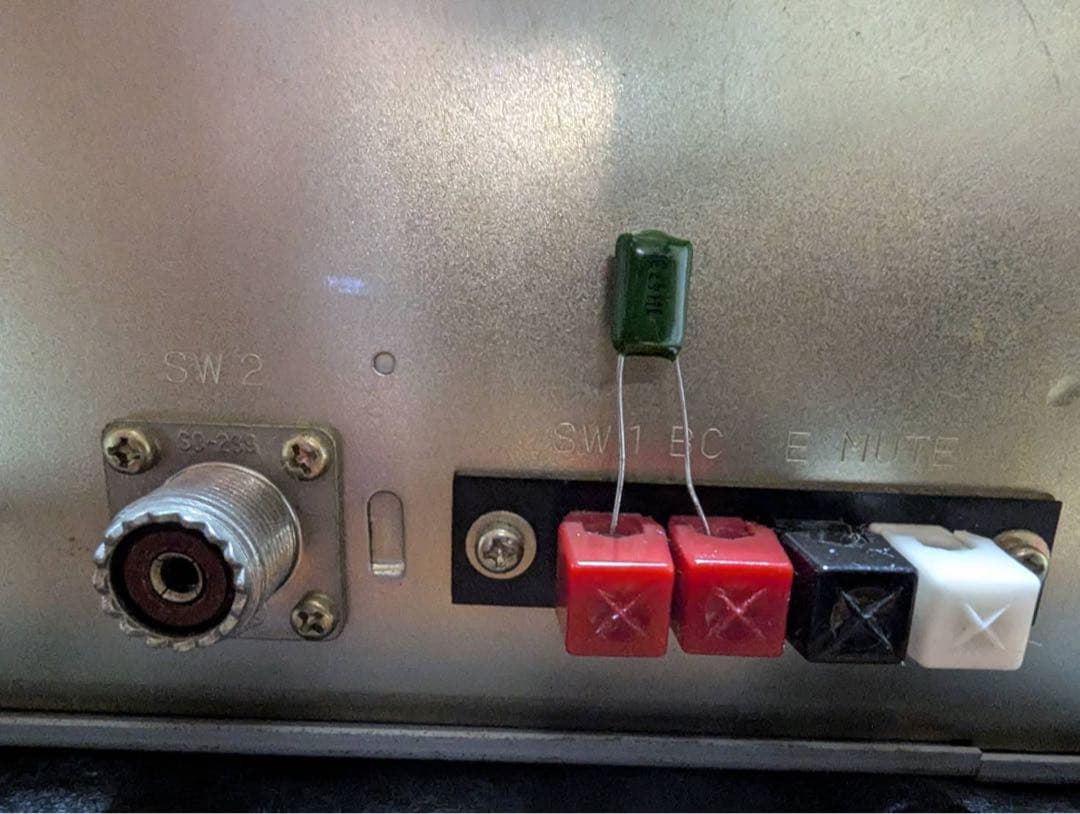 受信機 YAESU FRG 7