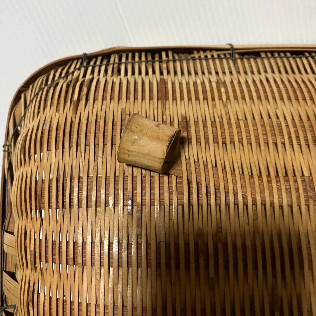 B-壁【古道具】竹編み 乱れ籠 衣装籠 平籠 アンティーク 昭和レトロ 竹細工
