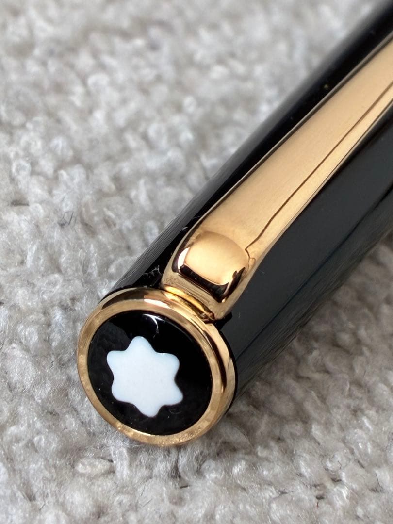 ◾️美品◾️モンブラン クラシック◾️ツイスト式ボールペン◾️新品リフィル装着◾️