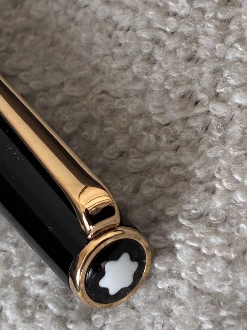 ◾️美品◾️モンブラン クラシック◾️ツイスト式ボールペン◾️新品リフィル装着◾️