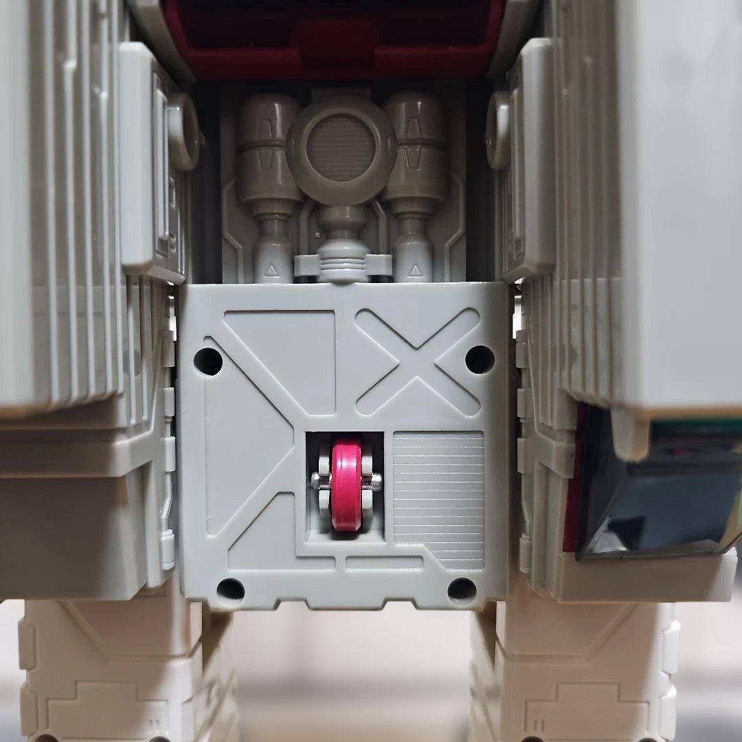 トランスフォーマー　フォートレスマキシマス