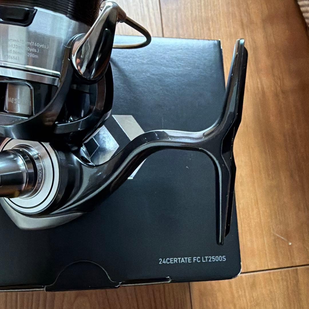 極美中古 DAIWA ダイワ 24CERTATE 24 セルテート 2500S