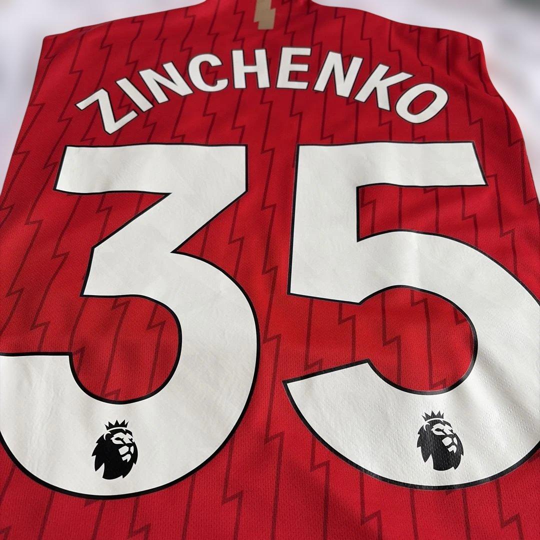 アーセナル ユニフォーム　ジンチェンコ