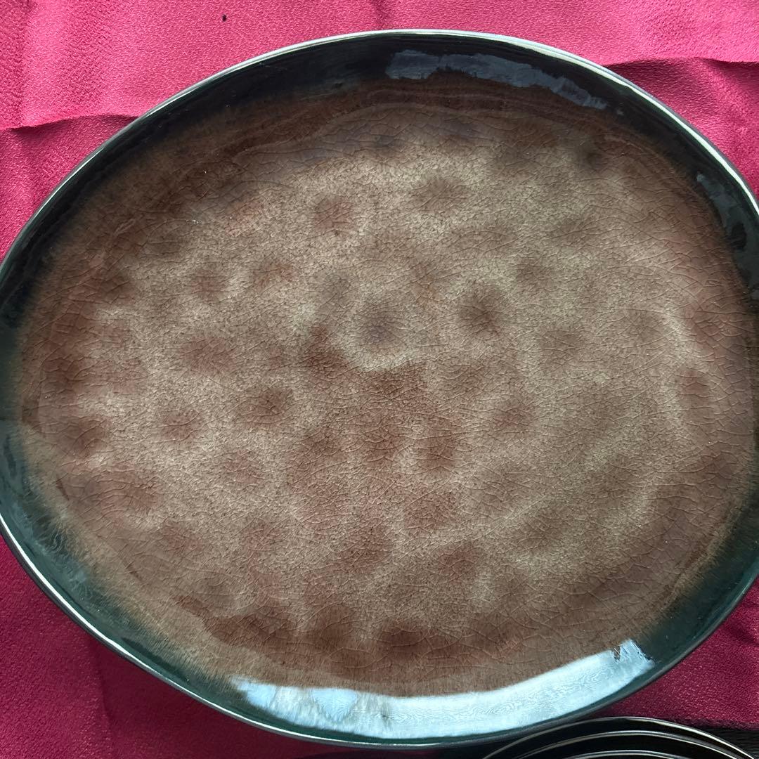 【新品未使用品】陶器製円形皿 大小各2枚の4枚セット 1万円以上相当