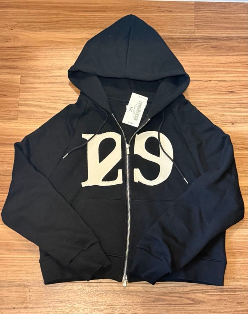 ILLIGO 129 ロゴパッチフードジップアップ