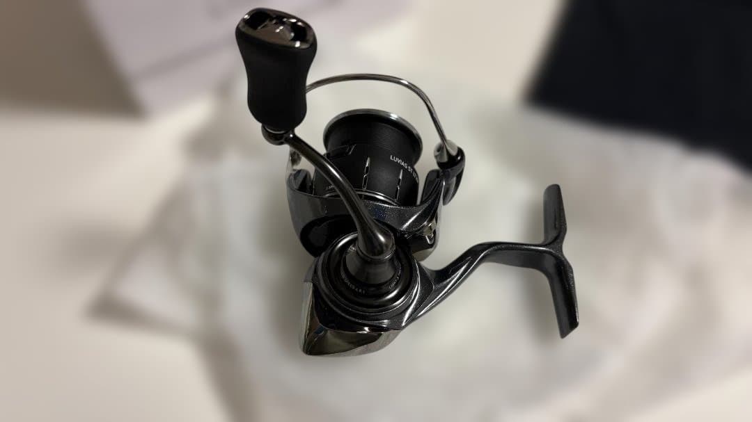 【未使用】ダイワ 24ルビアス ST LT2000S-P