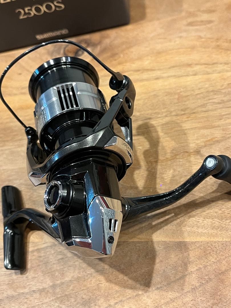 23ヴァンキッシュ2500S