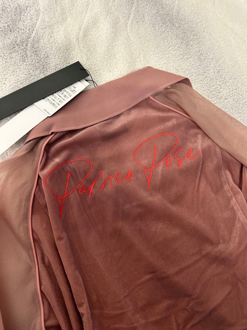 新品　パメオポーズ　アンブロ レースアップ コンバイン ゲームシャツ ドレス