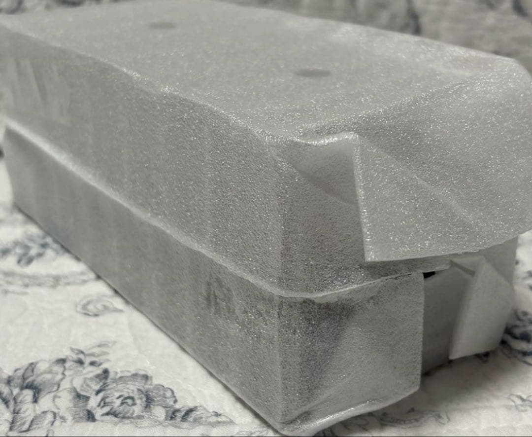 ルックスマート1/43 フェラーリ F1-75 サインツ2022 イギリス初優勝