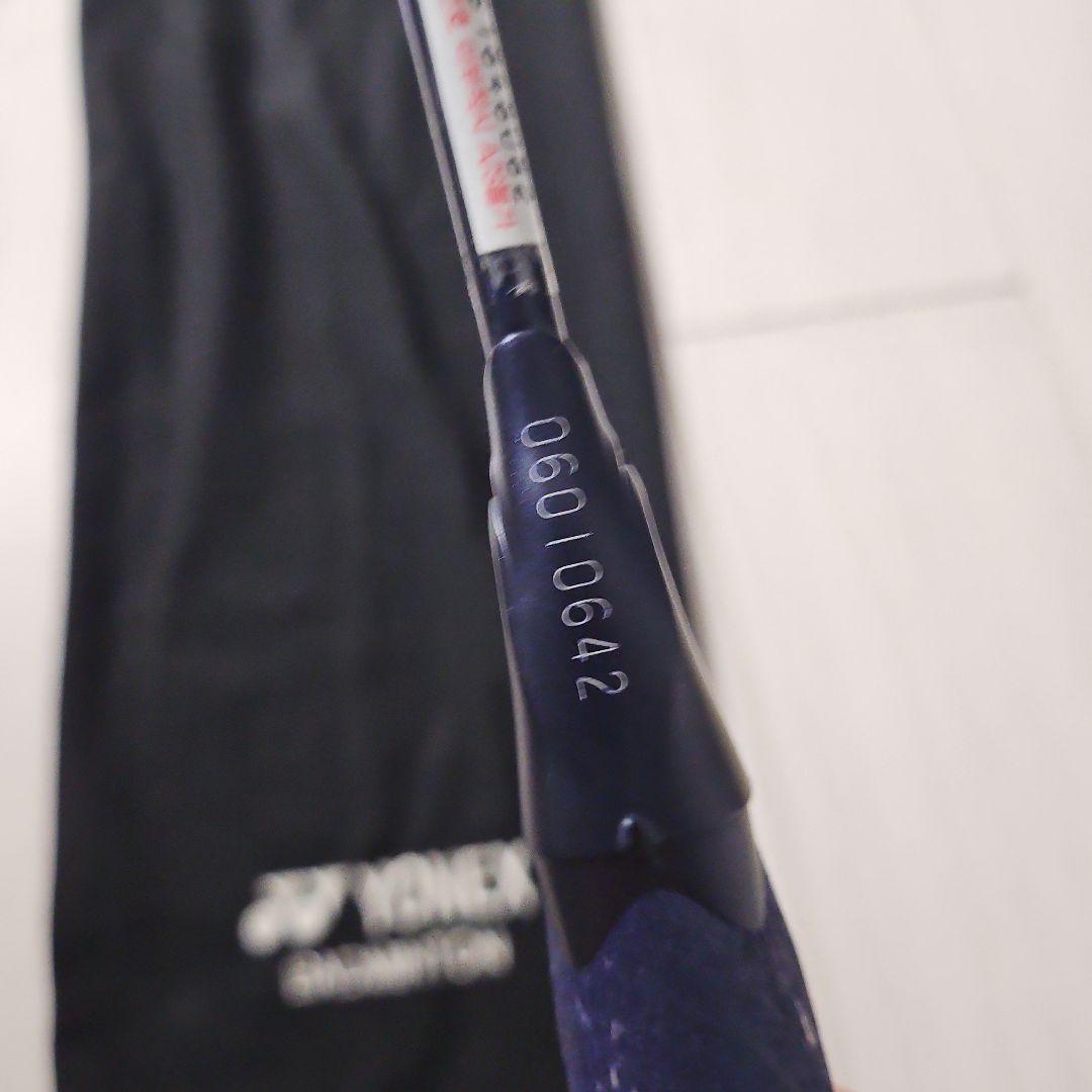 2本　ヨネックスアストロクス100zz クレナイ、ネイビー