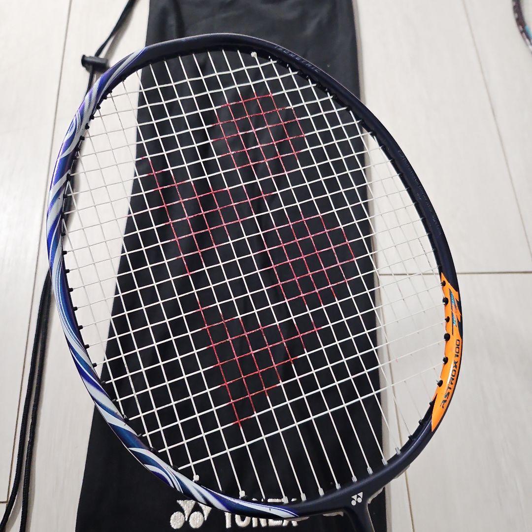 2本　ヨネックスアストロクス100zz クレナイ、ネイビー