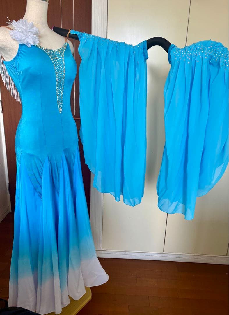 社交ダンスドレス　S〜ＭL