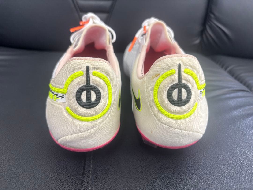 ナイキ　ティエンポ 9 FG 27.5