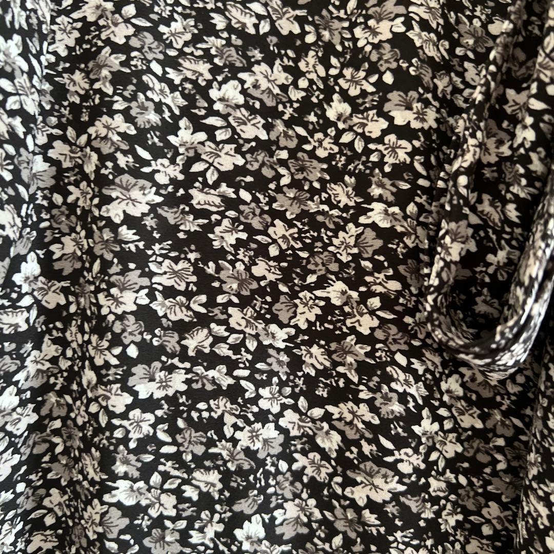 新品未着用 Mila Owen ミラオーウェン ボウタイティアードワンピース