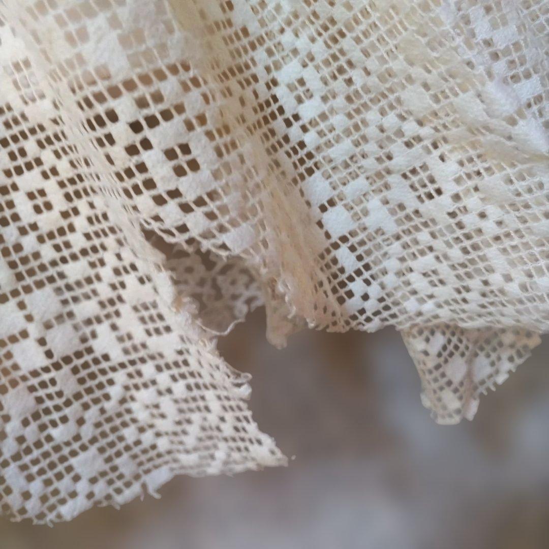 コンペイトウノミツ　フリルワンピース