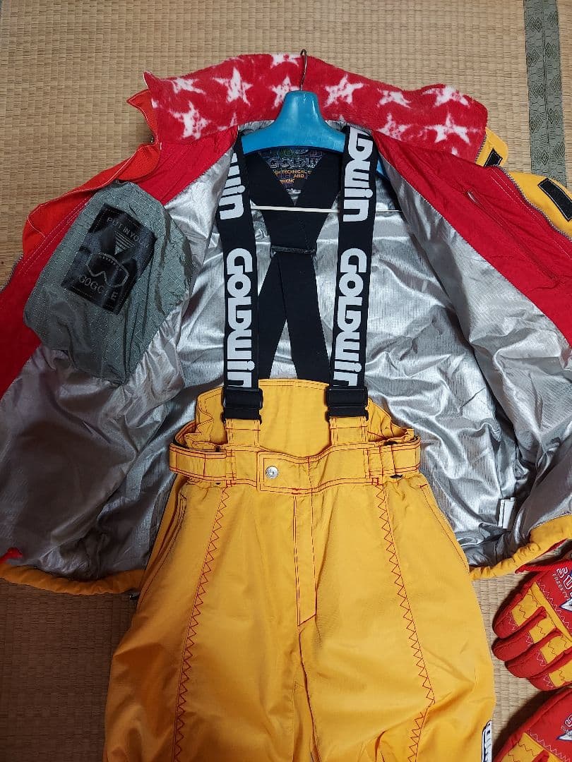 スキーウエア　ゴールドウィン　フリースタイル