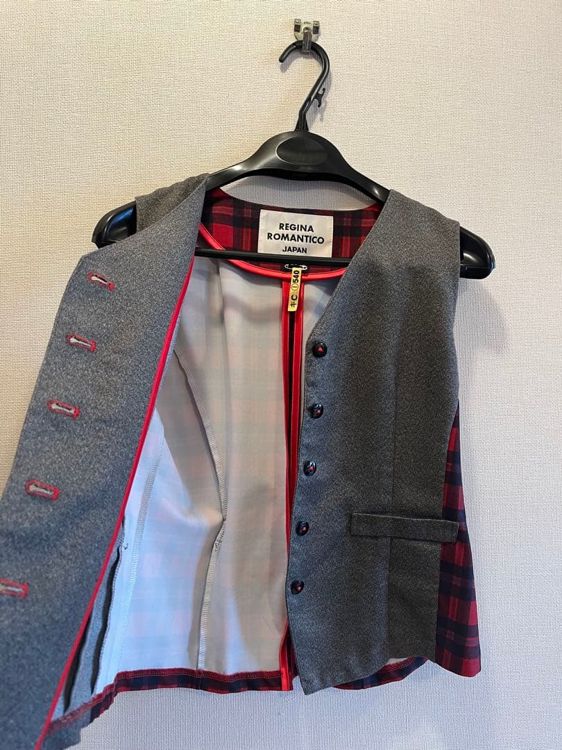 REGINA ROMANTICO チェック柄ノースリーブベスト